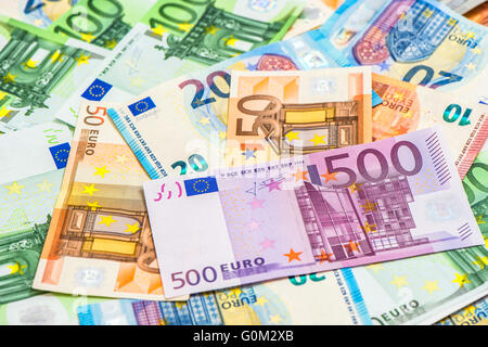 Geld-Hintergrund. Nahaufnahme der verschiedenen Euro-Banknoten. Selektiven Fokus Stockfoto