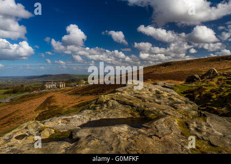 Yorkshire Sonnenschein an der Kuh & Kalb, Ilkley Moor, England, UK Stockfoto