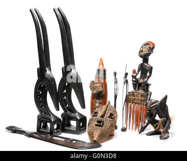 Afrikanische Holzkunst und Statuen Stockfoto