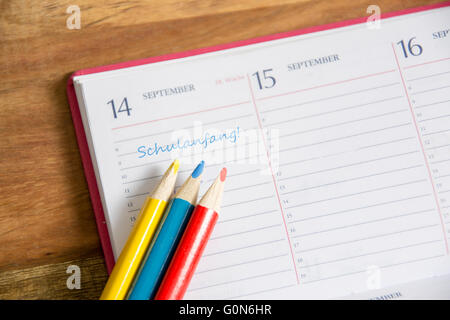 Caleder zeigt erste Tag in der Schule Stockfoto