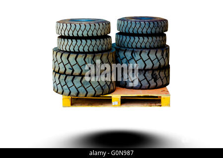 Gabelstapler Reifen auf weißem Hintergrund. Dies hat Clipping-Pfad. Stockfoto