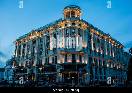 Hotel Bristol Stadtzentrum von Warschau, Polen. Warszawa. Krakowskie Przedmiescie Straße in der Altstadt der Hauptstadt. Stockfoto