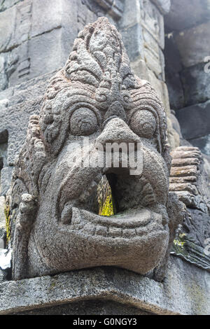 Altes Steinrelief in Borobudur-Tempel Stockfoto