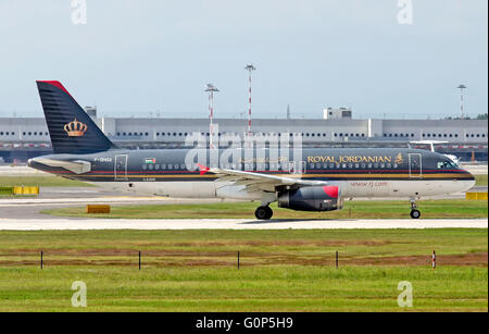 Royal Jordanian Airbus A320-232 in Mailand Italien Stockfoto