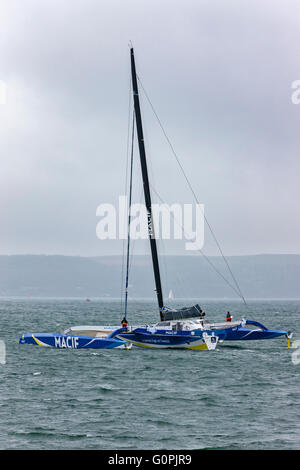 Plymouth, UK. 2. Mai 2016. Die britische Ocean City Gastgeber 2016 transatlantischen Solo Boat Race, Rennen über den Nordatlantik, Plymouth, England. Transat, älteste Single Handed Transatlantic Race, 3000miles nach New York in knapp zwei Wochen. Bildnachweis: Barry Bateman / Alamy Live News Stockfoto