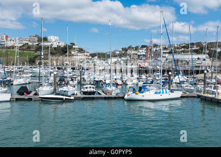 Boote in Torquay Marina in Devon Stockfoto