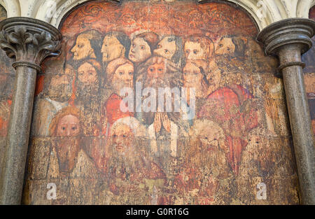 Alte Fresken an den Wänden der Westminster Abbey in London, Großbritannien Stockfoto