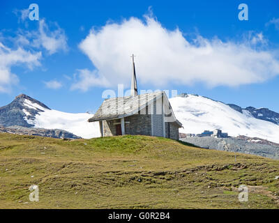 Berühmte Schweizer Stadt Zermatt im Tal nahe der schweizerisch-italienischen Grenze Mitte des alpinen sports Stockfoto