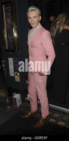 Prominente besuchen Jordan Davies-Party im Café de Paris Featuring: Harry Derbidge Where: London, Vereinigtes Königreich bei: 3. April 2016 Stockfoto