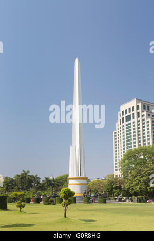 Unabhängigkeits-Denkmal, Mahabandoola Gärten, Yangon, Myanmar Stockfoto