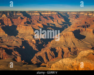 Herrlichen Sonnenuntergang über dem Grand Canyon Stockfoto