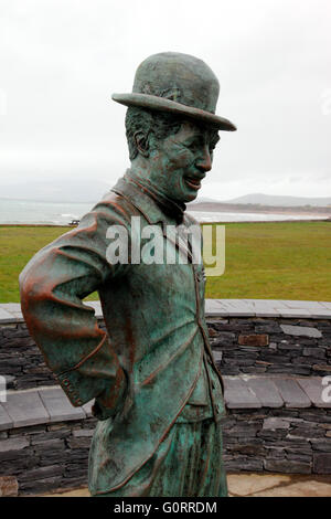 Bronze-Statue von Charles Chaplin in Waterville, seine irische Urlaubsziel Stockfoto