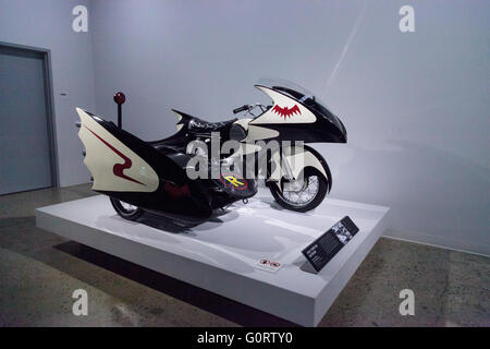 1966 Yamaha YDS-3 Batcycle war in der Fernsehserie Batman geritten und ist nun Teil von Petersen Automotive Museum Stockfoto