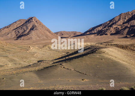 Iran-Mittelland und halb Wüstenlandschaft Stockfoto
