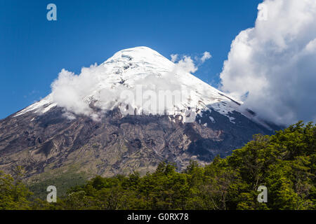 Der Osorno Vulkan in der Nähe von Puerto Montt, Südamerika. Stockfoto