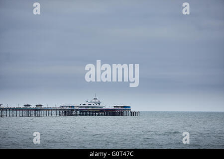 Llandudno ist ein Badeort, Stadt und Gemeinde in Conwy County Borough, Wales, liegt auf der Halbinsel Creuddyn, Stockfoto