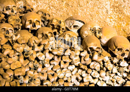 Beinhaus in Neapel in der Verschütteten von Pest und Cholera sind Stockfoto