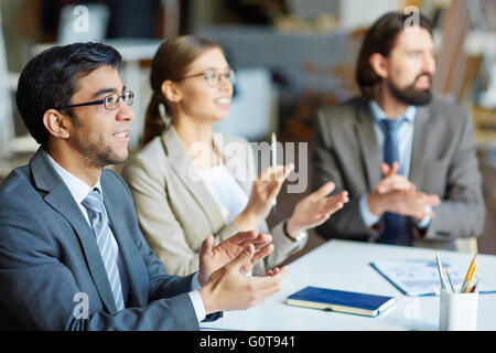 Händeklatschen Stockfoto