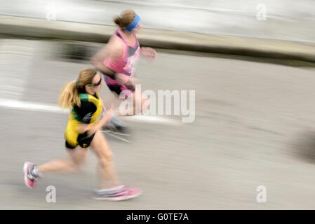 Marathonläufer, die von oben gesehen Stockfoto