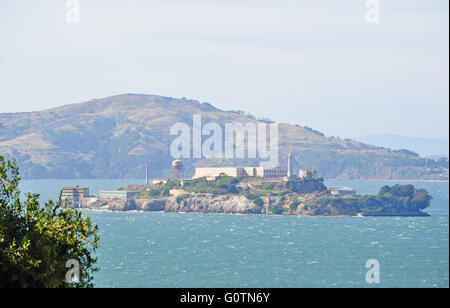 Kalifornien, USA: das Gefängnis von Alcatraz Island in der San Francisco Bay, Wahrzeichen Teil der Golden Gate National Recreation Area. Stockfoto