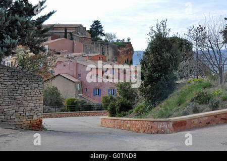 Das Hill Top Dorf Roussillon, Provence, Frankreich. Stockfoto