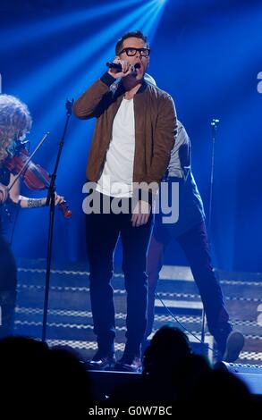 Austin, TX, USA. 30. April 2016. Bobby Knochen in Anwesenheit für 2016 iHeartCountry Festival, Frank Erwin Center, Austin, TX 30. April 2016. © MORA/Everett Collection/Alamy Live-Nachrichten Stockfoto