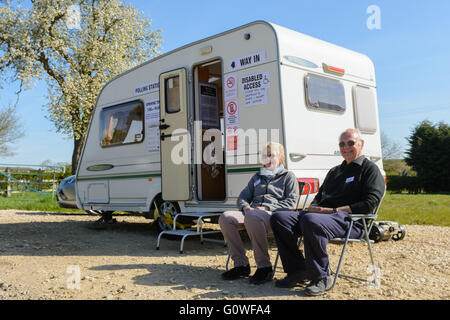 Garthorpe, Leicestershire, UK. 5. Mai 2016. Das Dorf Wahllokal ist eine Karawane in einen Hof. Bildnachweis: Nico Morgan/Alamy Live-Nachrichten Stockfoto