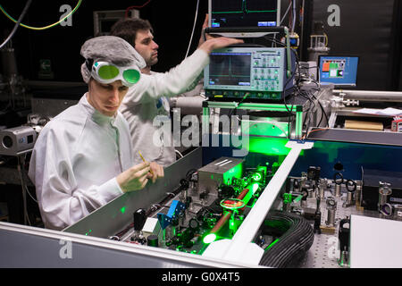 Forschungsgruppe der Laser und Plasma Physics Laboratory von Prof. Pretzler in der Heinrich-Heine-Universität Düsseldorf Stockfoto