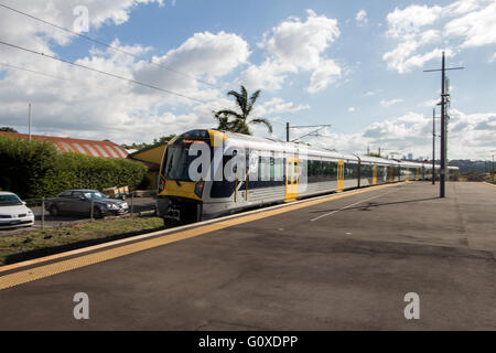 Auckland Transport elektrischer Zug Haltestelle Orakei Stockfoto