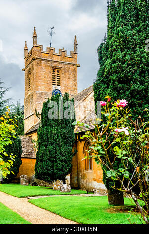 Stanway Haus, Garten und Kirche in Gloucestershire, England, UK Stockfoto