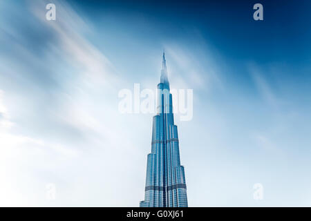 DUBAI, Vereinigte Arabische Emirate - 17. Februar: Burj Khalifa - weltweit höchsten Turm auf 828m, befindet sich in Downtown Dubai, Burj Dubai Stockfoto