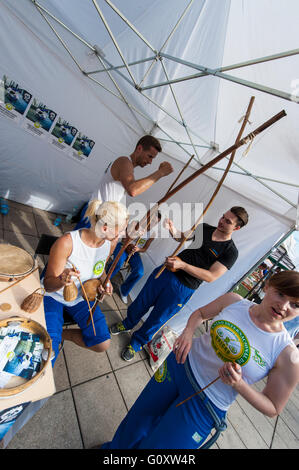 Open-Air-Veranstaltung im Krakowskie Przedmieście von Warschau, die Hauptstadt Polens. Stockfoto