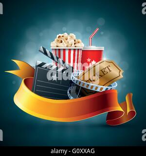 Popcorn-Box; Einweg-Scup für Getränke mit Strohhalm, Filmstreifen und Ticket. Detaillierte Vektor-Illustration. EPS10 Datei. Stock Vektor