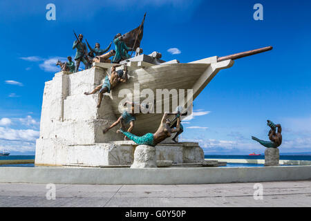 Das Denkmal der Schoner Ancud in Punta Arenas, Chile, Patagonien, Südamerika. Stockfoto