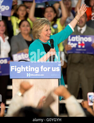 Monterey Park, Kalifornien, USA. 5. Mai 2016. HILLARY CLINTON spricht an die Fans bei einem Kampagne Stopp an East Los Angeles College. Bildnachweis: Brian Cahn/ZUMA Draht/Alamy Live-Nachrichten Stockfoto