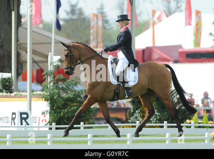 Badminton, UK. 6. Mai 2016. Mitsubishi Motors Badminton Horse Trials. CCI4. Zara Tindall [GBR] Reiten hohe Königreich Credit: Julie Priestley/Alamy Live News Stockfoto