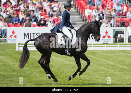 Badminton, South Gloucestershire, UK, 6. Mai 2016, Emily King von Großbritannien Reiten Brookleigh Teilnahme in der Dressur-Phase von Mitsubishi Motors Horse Trials 2016 Credit: Trevor Holt/Alamy Live News Stockfoto