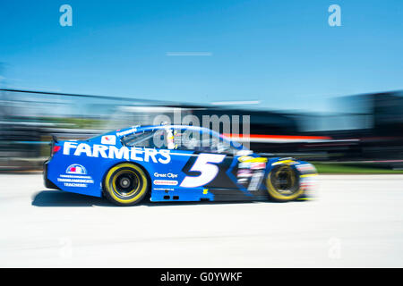 Kansas City, KS, USA. 14. März 2015. Kansas City, KS - 6. Mai 2016: 5nout am Wochenende auf dem Kansas Speedway in Kansas City, KS GoBowling 400. © Csm/Alamy Live-Nachrichten Stockfoto