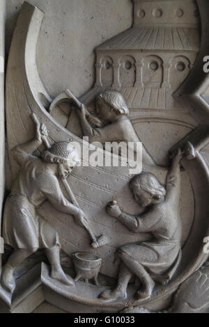 Relief. Genesis. Bau der Arche 13. c. La Sainte-Chapelle, Paris, Frankreich. Stockfoto