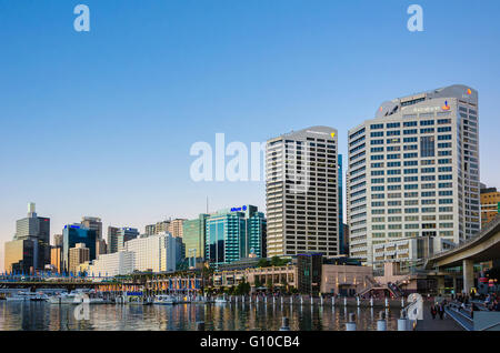 Sydney, Australien - 14. September 2012: Moderne Gebäude in Sydney CBD, Darling Harbour. Sydney ist die Hauptstadt von New South Wales. Stockfoto