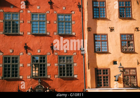 Häuser am Platz Stortorget in Gamla Stan, Stockholm, Schweden Stockfoto