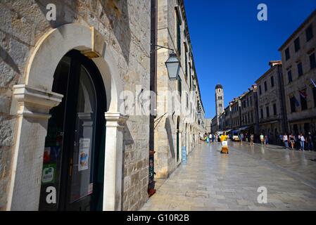 Hauptstraße Placa Stradun in Dubrovnik, Kroatien Stockfoto