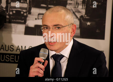 Michail Borissowitsch Chodorkowski - Pressekonferenz Im Haus am Checkpoint Charlie, 22. Dezember 2013, Berlin. Stockfoto