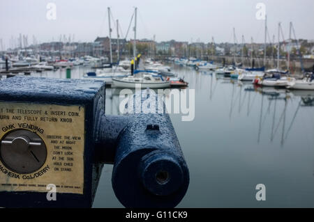 Bangor, Nordirland, Vereinigtes Königreich. 7. Mai 2016. UK-Wetter: ein trüber Tag mit Nieselregen in der Grafschaft, Stadt am Meer.  Mit Blick auf den Yachthafen. Bildnachweis: J Orr/Alamy Live-Nachrichten Stockfoto