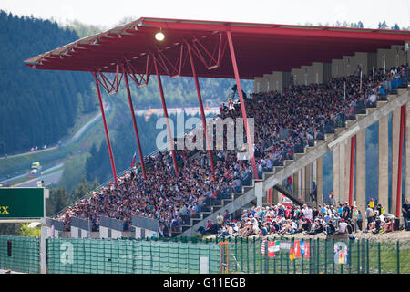 Rennstrecke Spa-Francorchamps (Belgien). 7. Mai 2016. Langstrecken-Weltmeisterschaft sechs Stunden von Spa-Francorchamps. Vollen Tribünen. Bildnachweis: Aktion Plus Sport/Alamy Live-Nachrichten Stockfoto