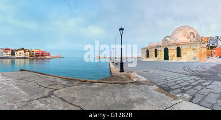 Panorama am Morgen venezianischen Kai, Chania, Crete Stockfoto