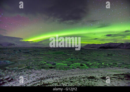 Nordlicht über Joekulsarlon Fluss Gletscherlagune, Aurora Borealis, Vatnajoekull Nationalpark, Island Stockfoto