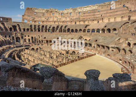 Innenansicht des Kolosseums in Rom, Italien Stockfoto