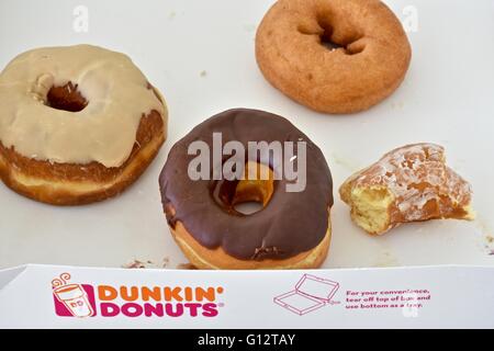 Ein Feld von Dunkin ' Donuts Stockfoto