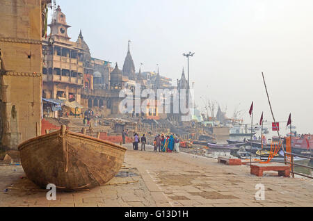 Manikarnika Ghat, Varanasi, Uttar Pradesh, Indien Stockfoto